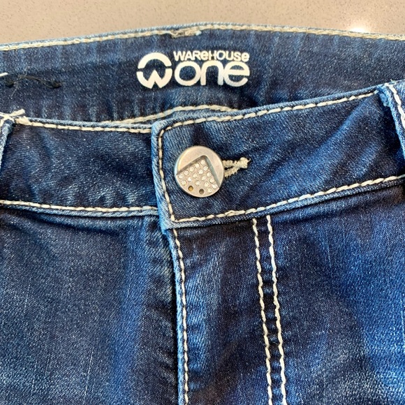 Jean Capris - Picture 3 of 4